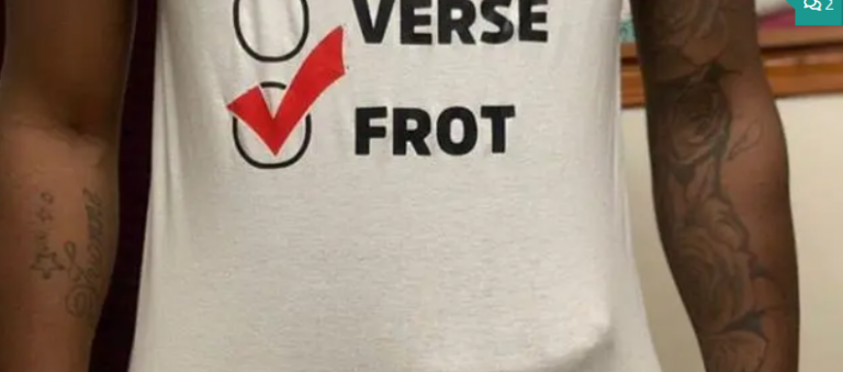 Práctica de frot entre colegas