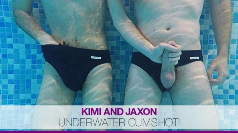 Kimi y Jaxon en la piscina